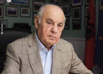 Jeta e katërt e President Alfred Moisiut