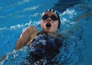 Luna Djarmati, 12-vjeçarja e medaljeve të ‘ujit’