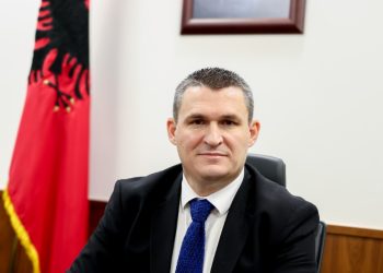 Altin Dumani, Prokurori që guxoi dhe nuk tërhiqet